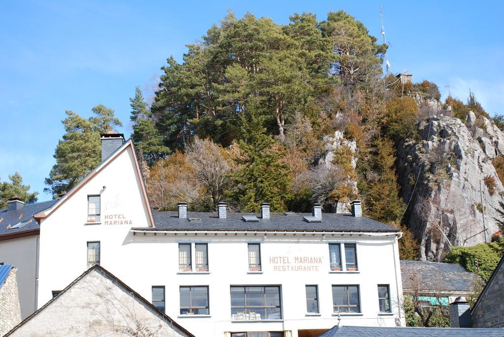 Hotel Mariana Tramacastilla de Tena Buitenkant foto